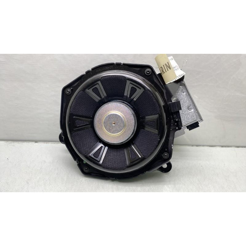 Amplificateur audio MERCEDES CLASSE CLA 118 Photo n°3