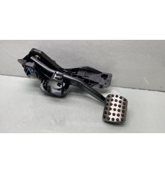 Pedale de frein MERCEDES CLASSE CLA 118