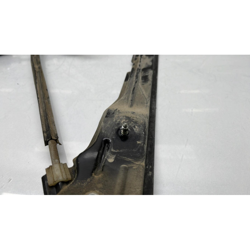 Leve vitre electrique avant droit VOLKSWAGEN CADDY 4 Photo n°8