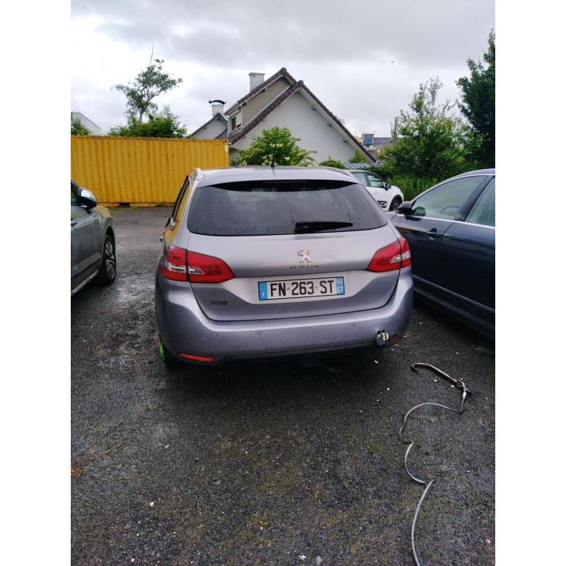 Alternateur PEUGEOT 308 2 SW Photo n°7