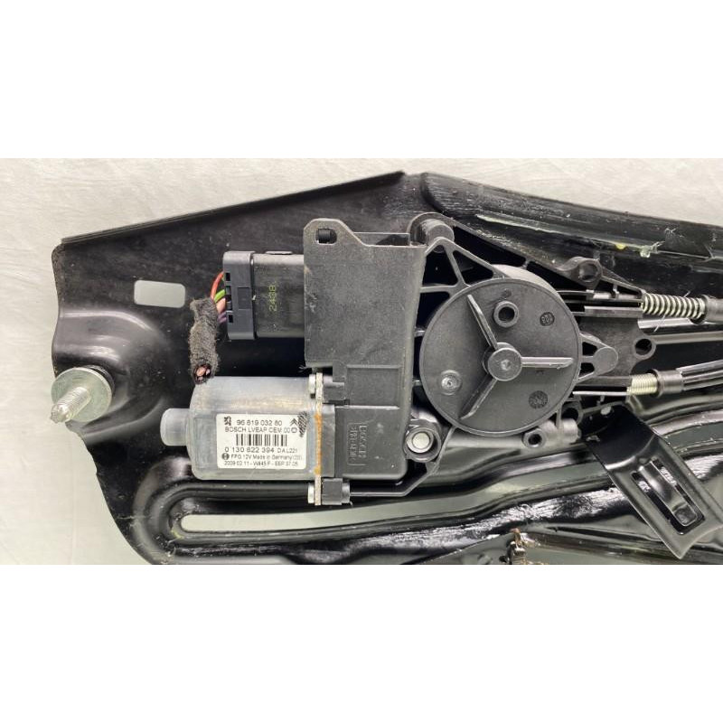 Leve vitre electrique arriere droit PEUGEOT 308 1 Photo n°4