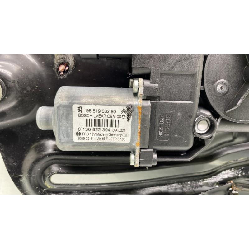 Leve vitre electrique arriere droit PEUGEOT 308 1 Photo n°5