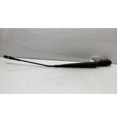Bras essuie glace avant droit MERCEDES CLASSE CLA 118