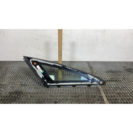 Custode arriere droit MERCEDES CLASSE CLA 118 Photo n°1
