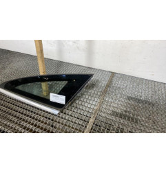 Custode arriere droit MERCEDES CLASSE CLA 118