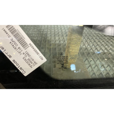 Custode arriere gauche MERCEDES CLASSE CLA 118
