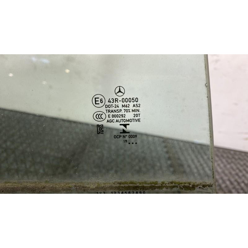 Vitre arriere droit MERCEDES CLASSE CLA 118 Photo n°6