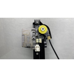 Leve vitre electrique avant droit MERCEDES CLASSE CLA 118