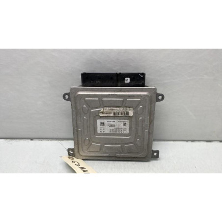 Calculateur moteur MERCEDES CLASSE CLA 118 Photo n°1