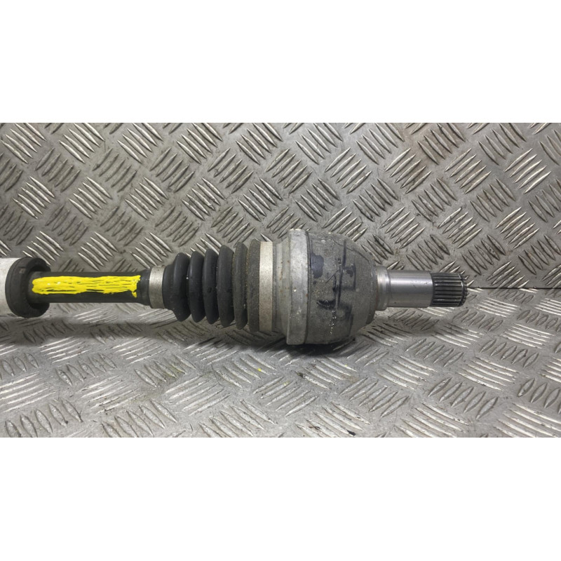 Cardan gauche (transmission) MERCEDES CLASSE CLA 118 Photo n°1