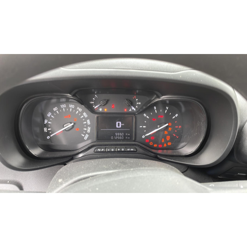 Cremaillere assistee TOYOTA PROACE 3 CITY Photo n°11