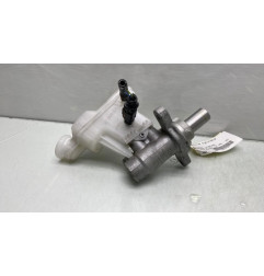 Maitre cylindre (freinage) TOYOTA PROACE 3 CITY Photo n°1