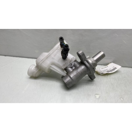 Maitre cylindre (freinage) TOYOTA PROACE 3 CITY Photo n°1