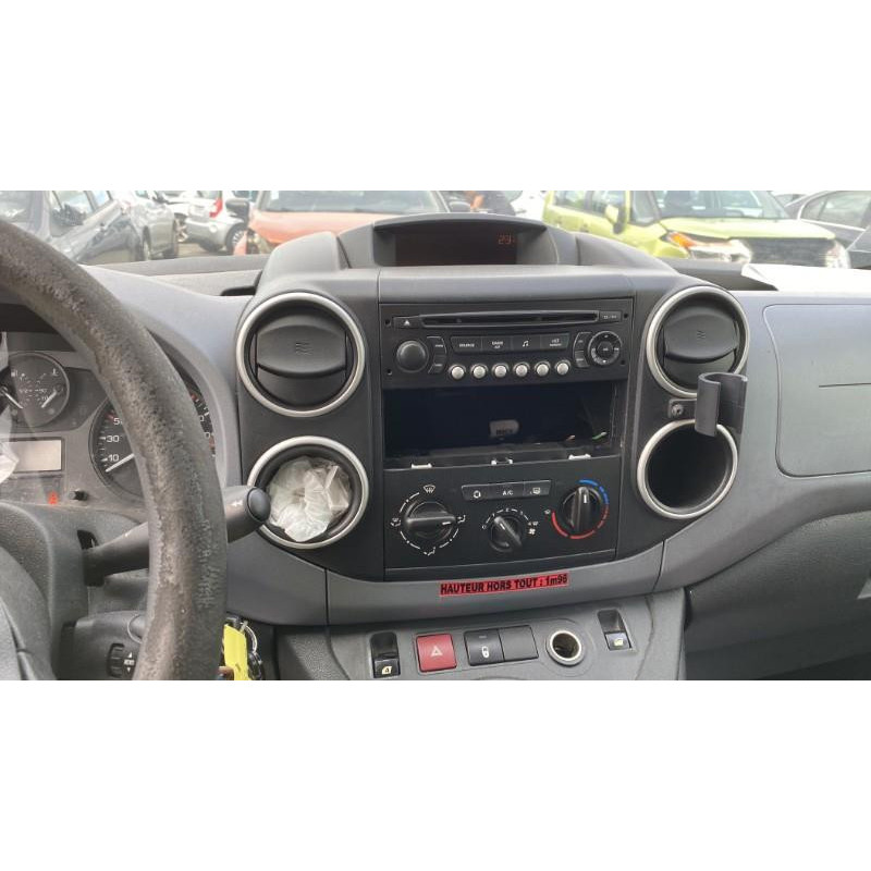 Pretensionneur de ceinture avant droit CITROEN BERLINGO 2 Photo n°8