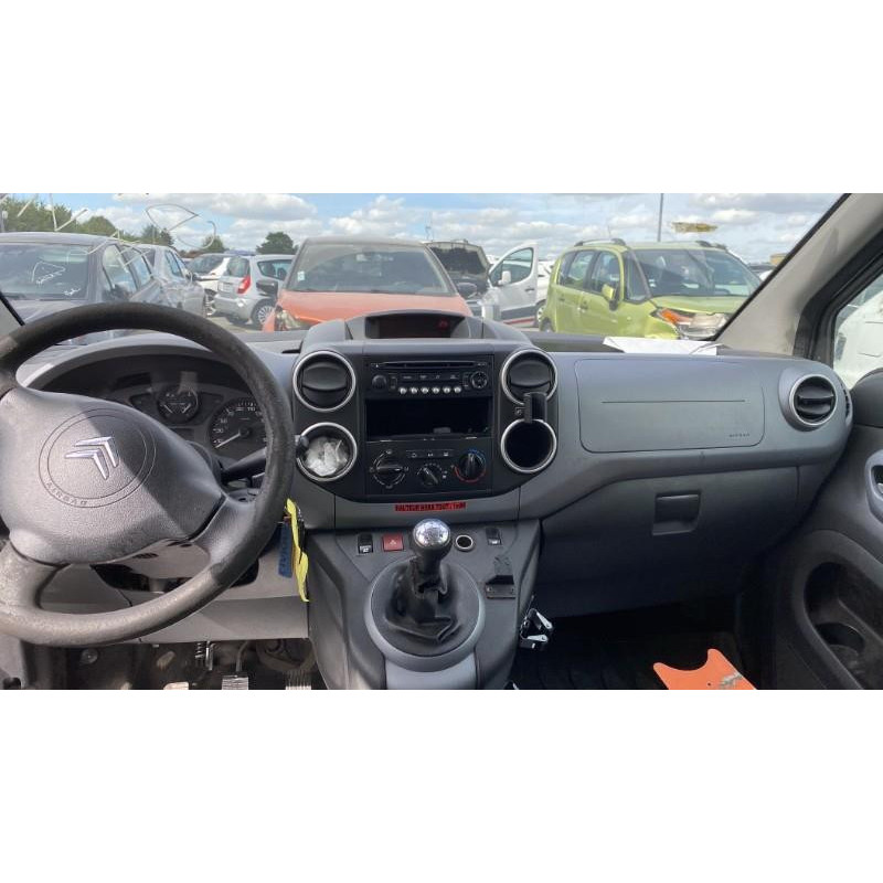 Pretensionneur de ceinture avant droit CITROEN BERLINGO 2 Photo n°11