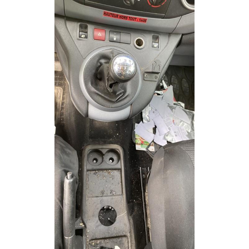 Pretensionneur de ceinture avant droit CITROEN BERLINGO 2 Photo n°18