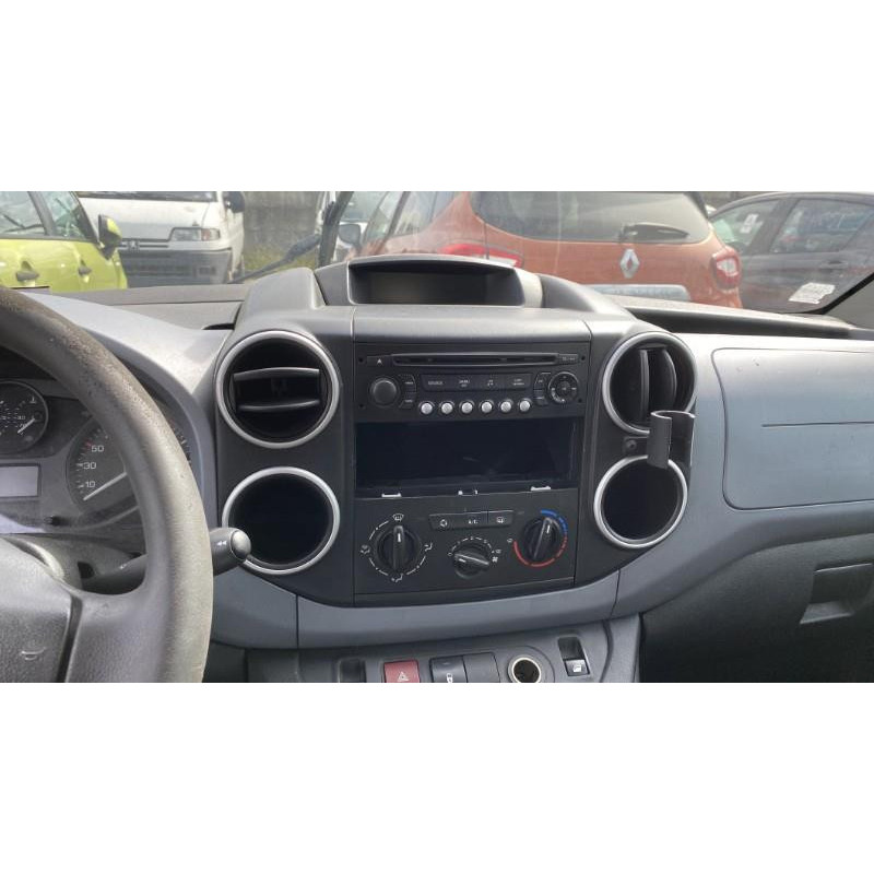 Pretensionneur de ceinture avant droit CITROEN BERLINGO 2 Photo n°6
