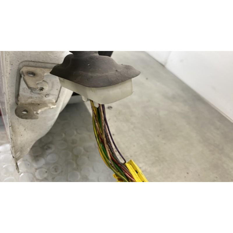 Porte avant droit CITROEN BERLINGO 2 Photo n°6