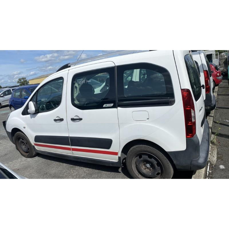 Porte avant droit CITROEN BERLINGO 2 Photo n°20