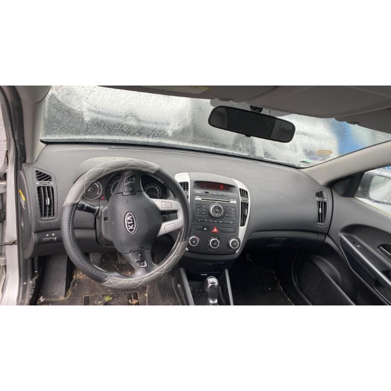 Autoradio d'origine KIA CEE-D 1 Photo n°12