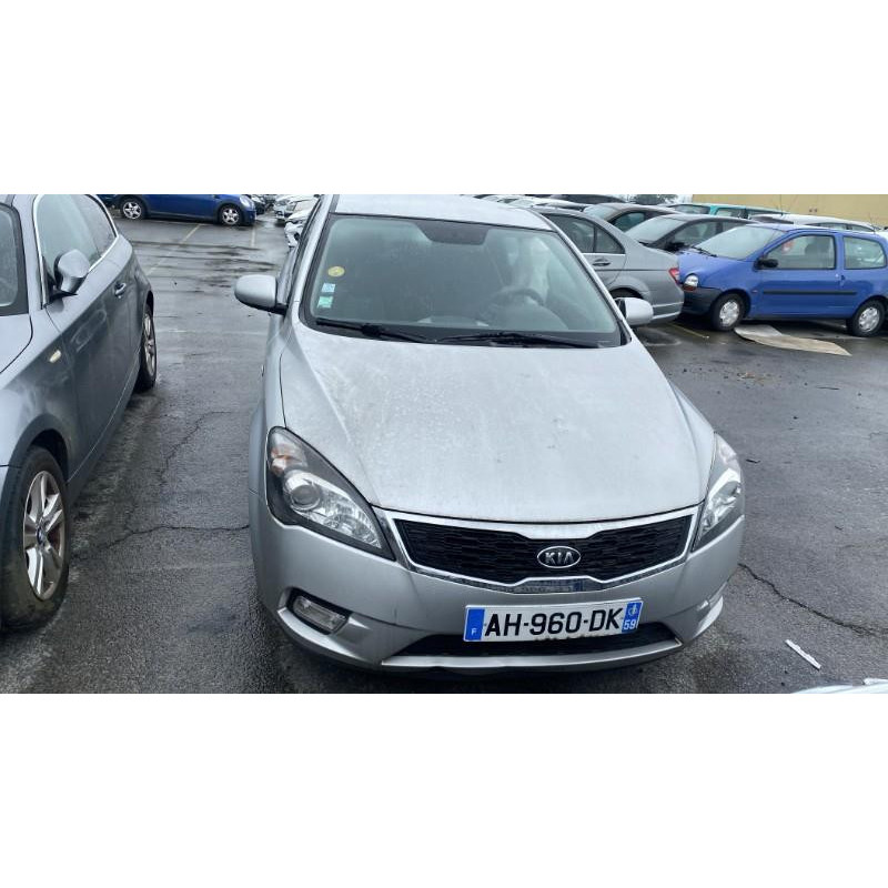 Bouton de warning KIA CEE-D 1 Photo n°7