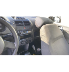 Serrure avant gauche VOLKSWAGEN POLO 4