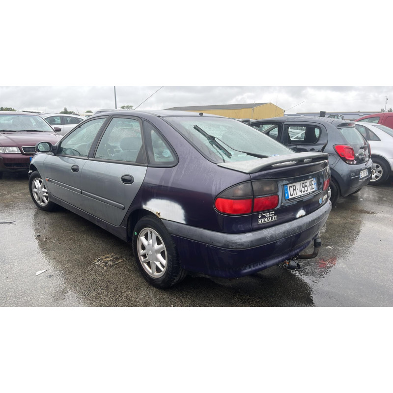 Serrure avant droit RENAULT LAGUNA 1 Photo n°14