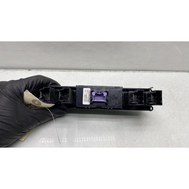 Bouton de warning CHEVROLET CAPTIVA Photo n°2