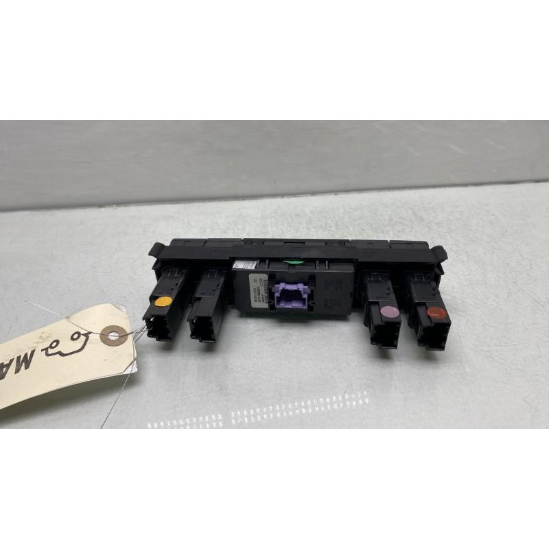 Bouton de warning CHEVROLET CAPTIVA Photo n°4