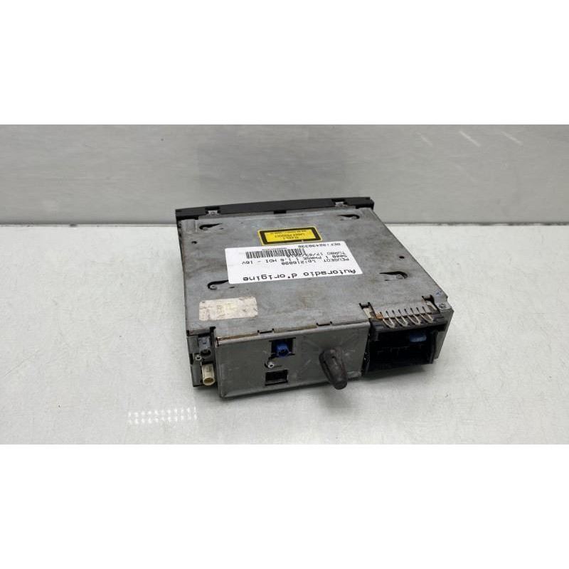 Autoradio d'origine PEUGEOT 5008 1 Photo n°5