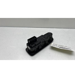 Interrupteur de leve vitre avant gauche CITROEN C3 2