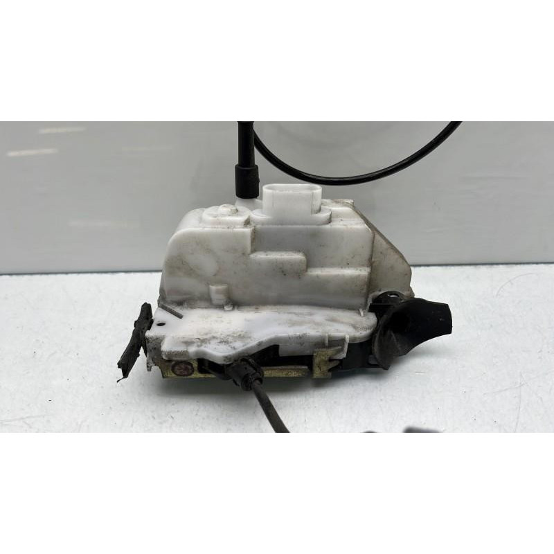 Serrure avant gauche RENAULT SCENIC 2 Photo n°4