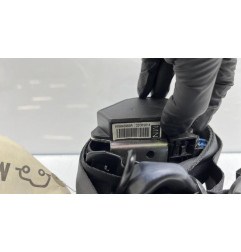 Pretensionneur de ceinture avant droit RENAULT CLIO 4