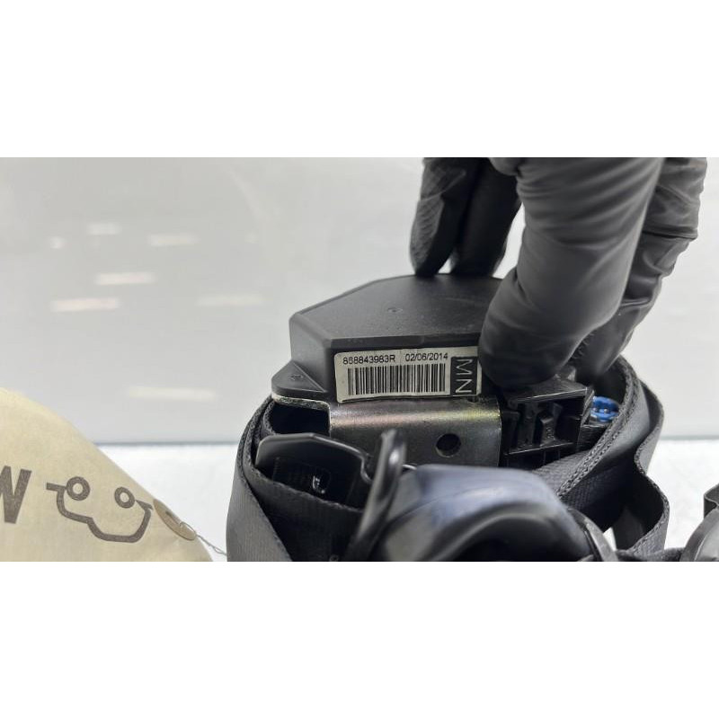 Pretensionneur de ceinture avant droit RENAULT CLIO 4 Photo n°3