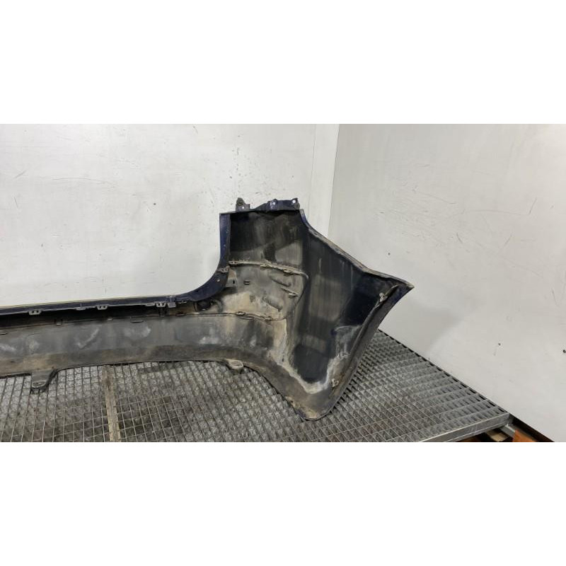 Pare choc arriere RENAULT MEGANE 2 Photo n°4