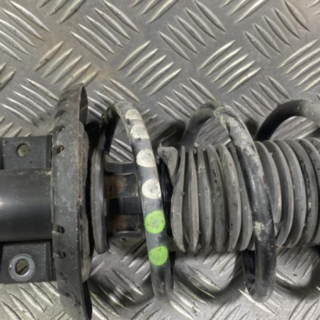 Amortisseur avant droit VOLKSWAGEN POLO 5