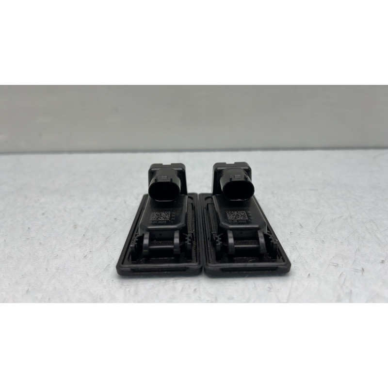 Eclairage de plaque LAND ROVER RANGE ROVER 5 Photo n°3