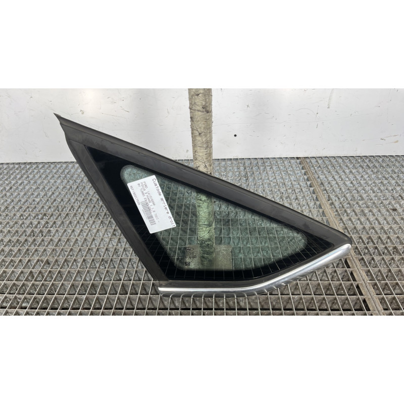 Custode arriere droit FORD FOCUS 3 Photo n°1