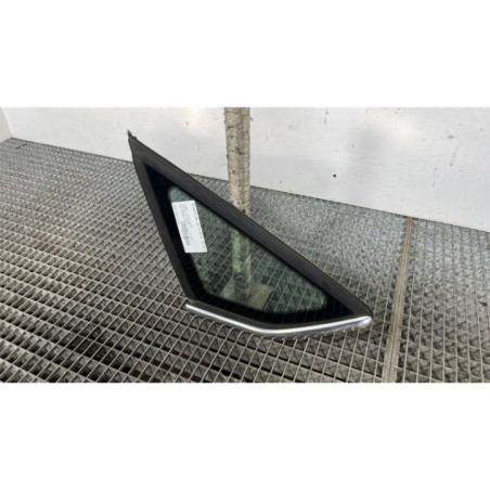 Custode arriere droit FORD FOCUS 3