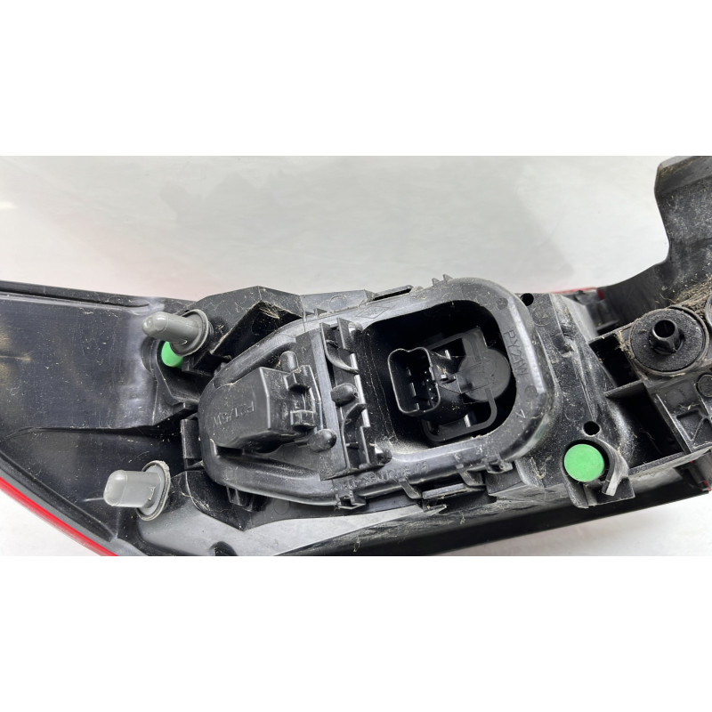 Feu arriere principal droit (feux) RENAULT CLIO 4 Photo n°4
