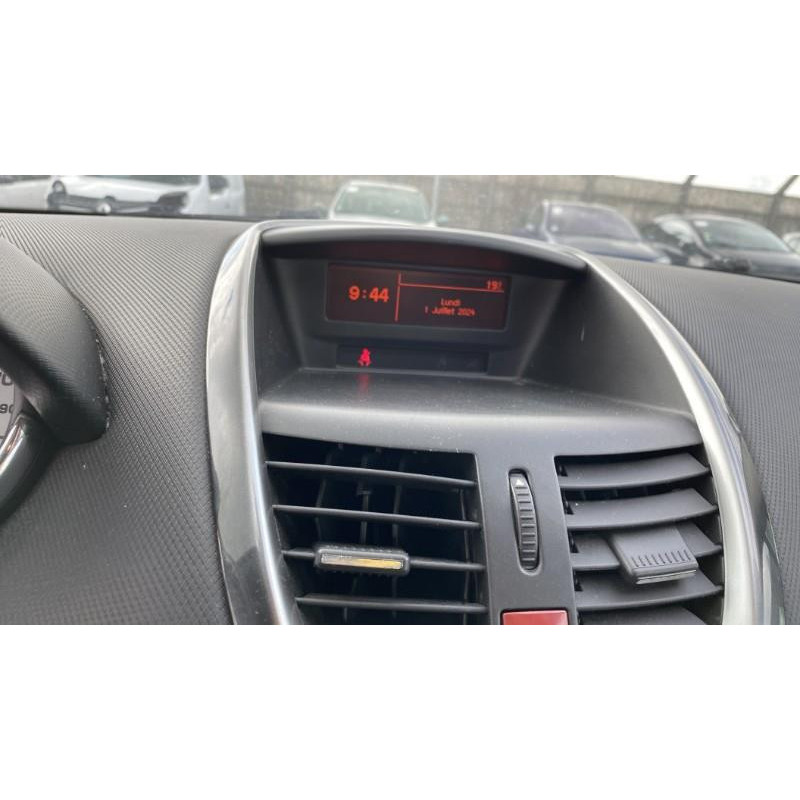 Custode avant droit (porte) PEUGEOT 207 Photo n°14