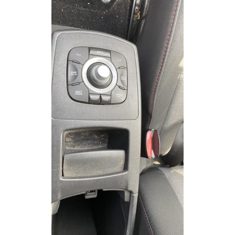Bras essuie glace avant gauche RENAULT SCENIC 3 Photo n°18