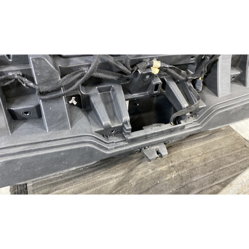 Malle/Hayon arriere PEUGEOT 308 2 SW Photo n°10