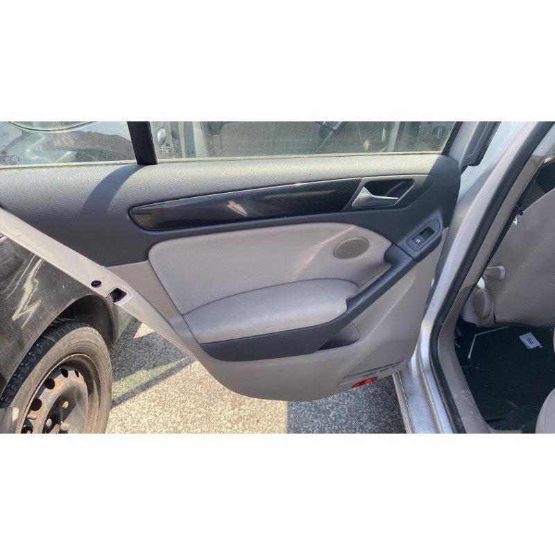 Vitre arriere droit VOLKSWAGEN GOLF 6 Photo n°9