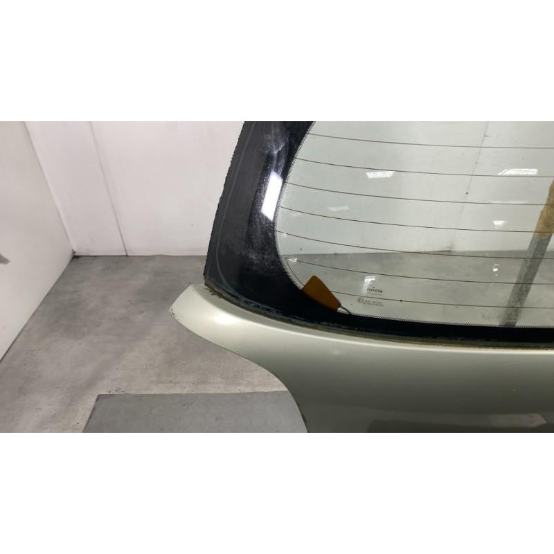 Malle/Hayon arriere TOYOTA YARIS 1 Photo n°3