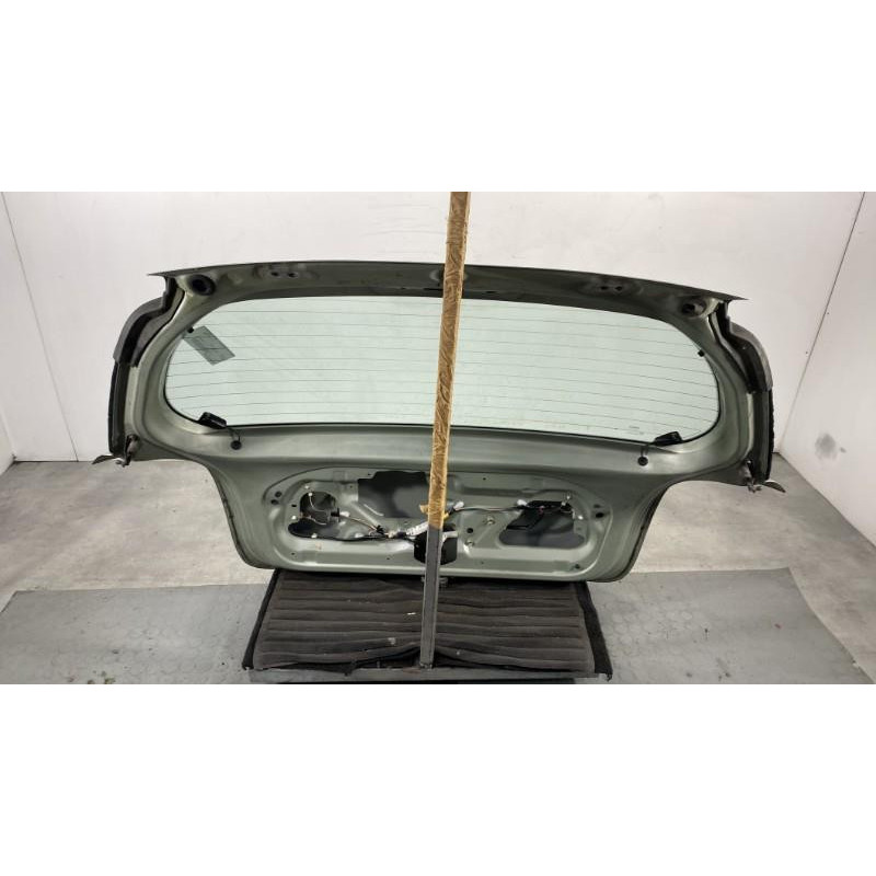 Malle/Hayon arriere TOYOTA YARIS 1 Photo n°5