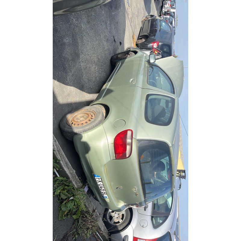 Malle/Hayon arriere TOYOTA YARIS 1 Photo n°15