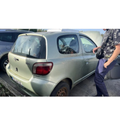 Leve vitre electrique avant droit TOYOTA YARIS 1
