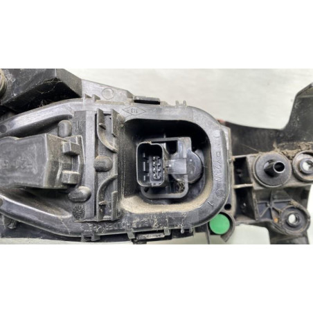 Feu arriere principal droit (feux) RENAULT CLIO 4 Photo n°1