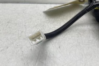 Attache ceinture arriere droit HYUNDAI I 20 2
